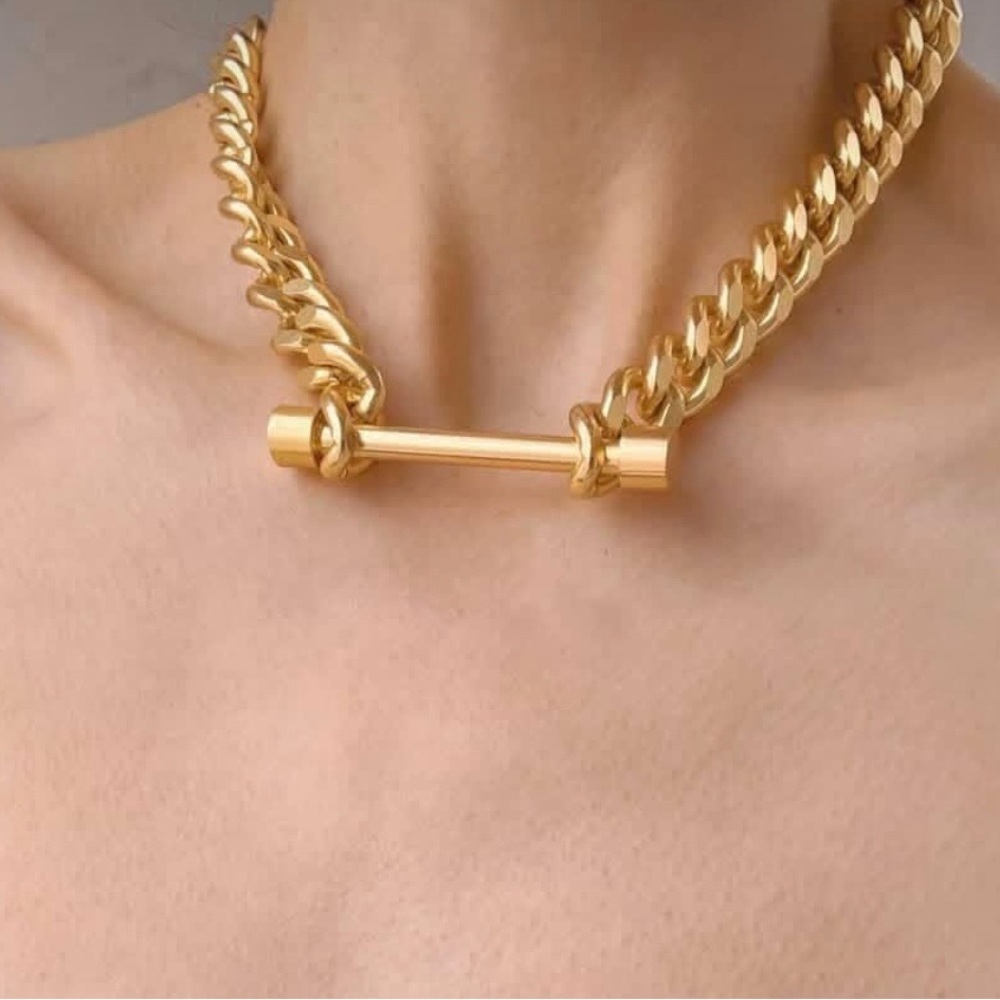 24K Gold Plated T-Bar Chain Necklace - Like New